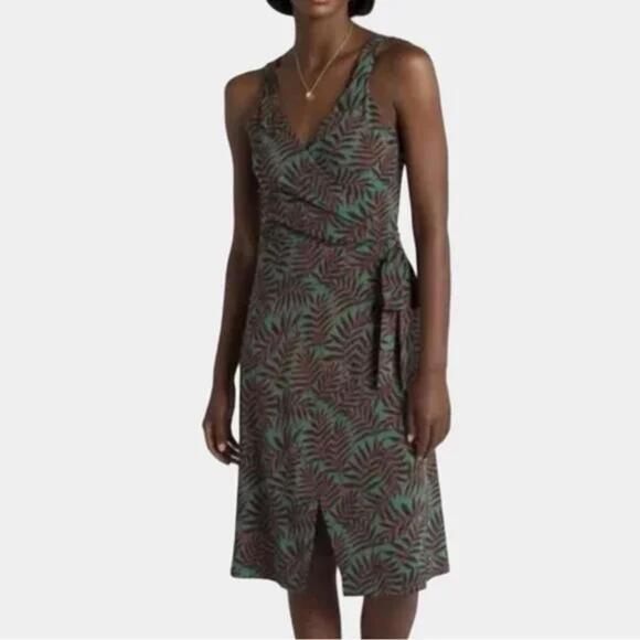 Dresses & Skirts - 41 Hawthorn Tie Waist Dress